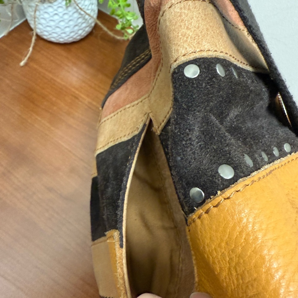 The Sak Deena Patchwork Crossbody - Picture 4 of 8